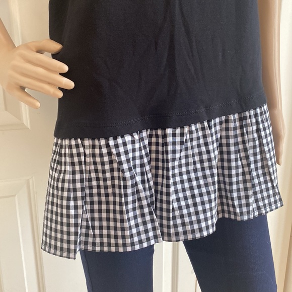 Halogen Womens Size Large Black & Checkered Cute Tee. Ruffle. Great Material. - Picture 3 of 11